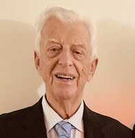 James "Elliott"  MacKinnon